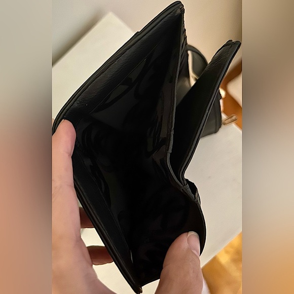 Michael Kors COLLECTION Buttery Soft Leather Continental Wallet (Like New) - Picture 13 of 14